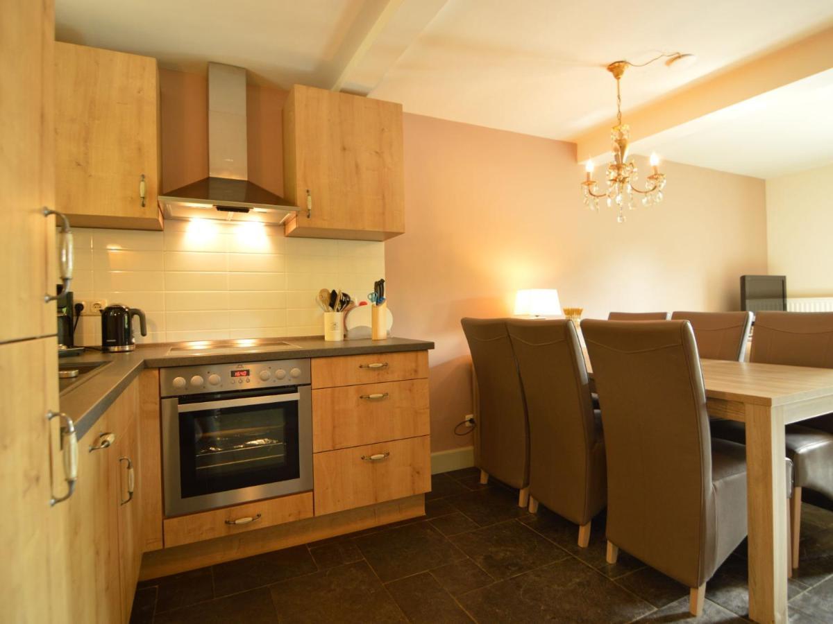 Attractively Furnished Holiday Home In Slenaken Exterior photo